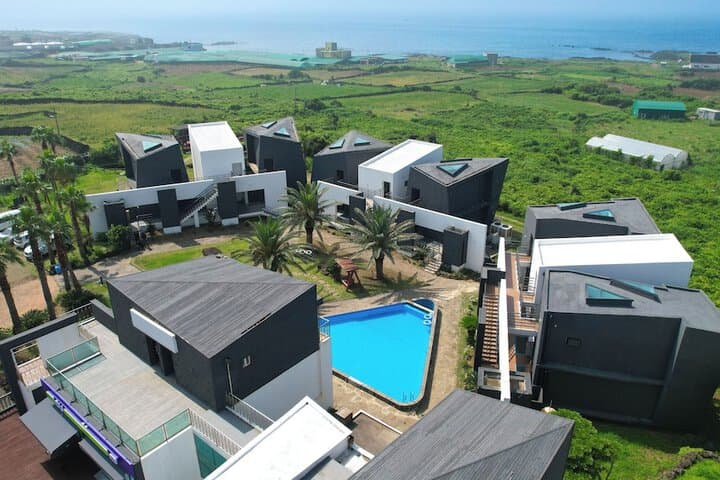 Tonggimnyŏng-ni destination view