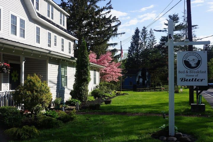 The Frogtown Inn photo 5