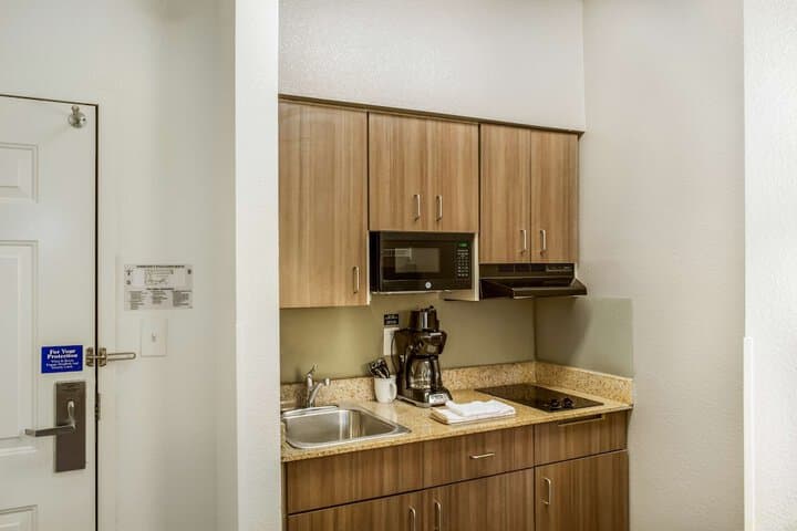 Motel 6 Fishers in Indianapolis photo 3