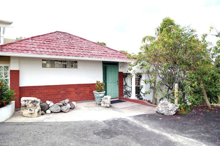 Millsborough Guest Apartments photo 2