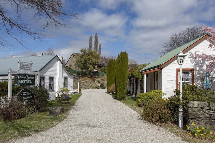 Settlers Cottage Motel photo 3
