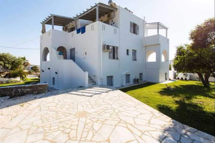 Evi Rooms photo 2