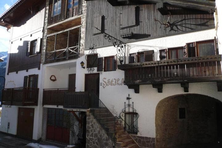 Chalet Sheila photo 2