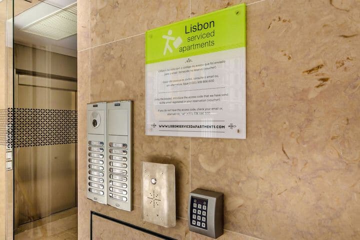 Lisbon Serviced Apartments Liberdade photo 2
