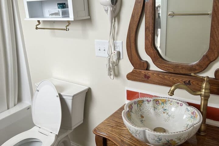 Holland Farmhouse Inn B & B photo 2
