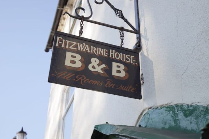 Fitzwarine House photo 5