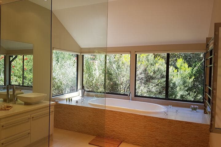 Rosa Glen destination view