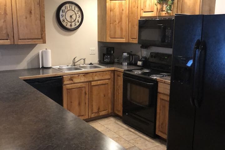 Cedar Canyon Condos photo 5