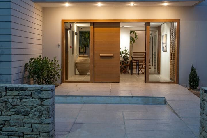 Aethrion Boutique Homes photo 5