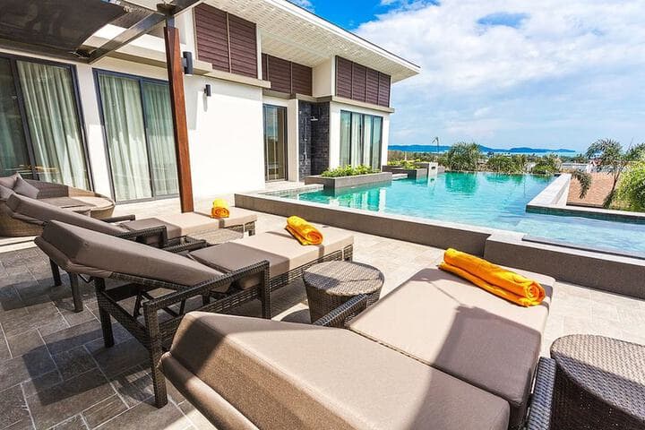 CASABAY Luxury Pool Villas by STAY photo 2