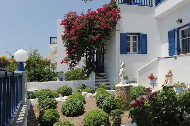 Giannis Hotel Apartments photo 4