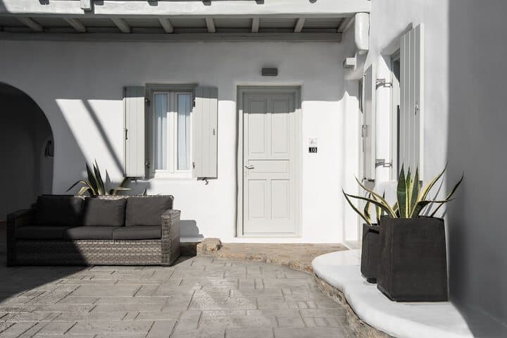 Riva Suites Adults Only photo 5