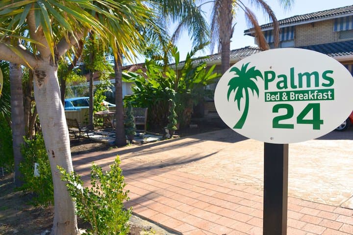 Palms Bed & Breakfast photo 2