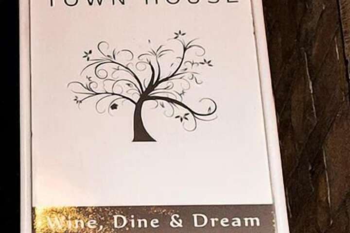 The Capon Tree Town House photo 2