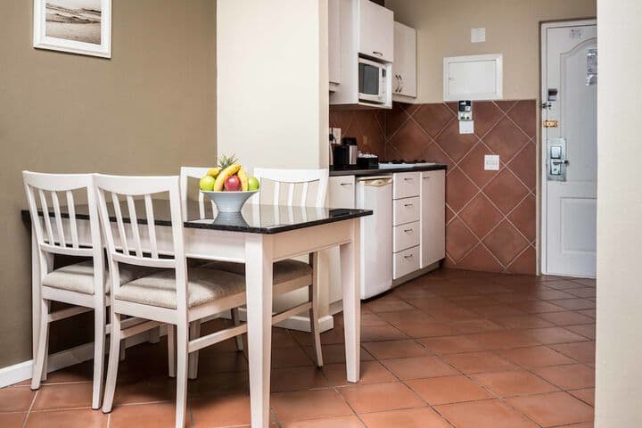 Cape Town Beachfront Apartments at Leisure Bay photo 3