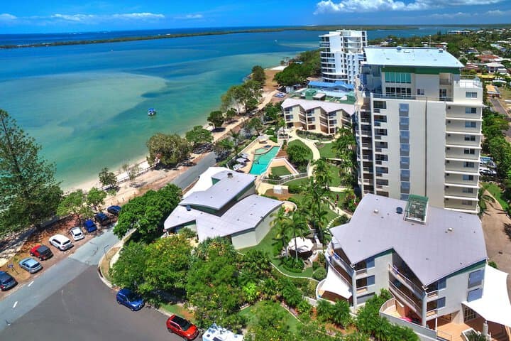 Moorings Beach Resort photo 2
