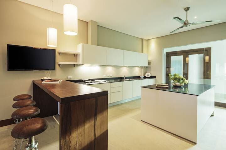 Under the Stars Luxury Apartments photo 4