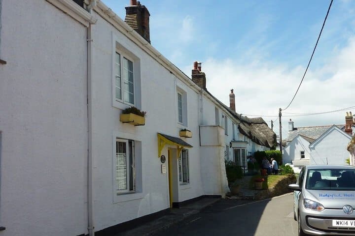 April Cottage photo 1