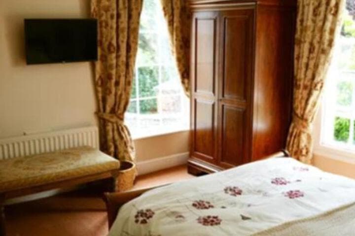 The Old Vicarage photo 3