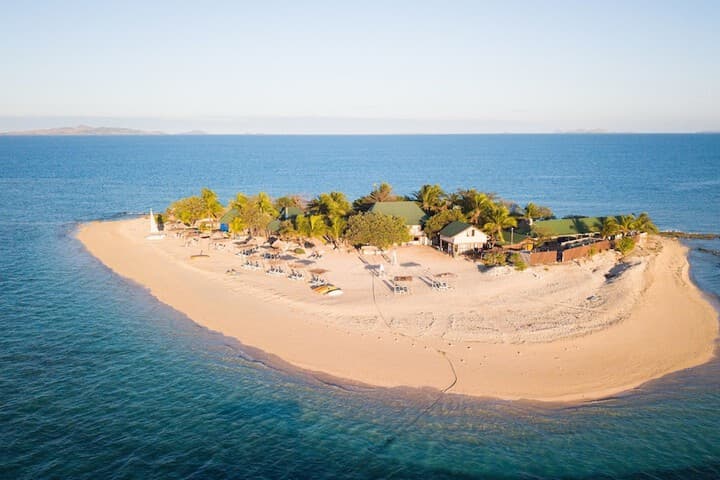South Sea Island photo 4