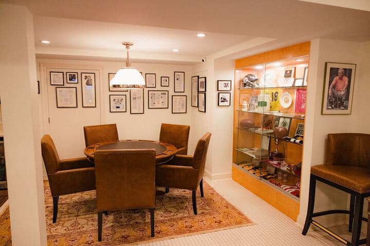 Oakmont Inn photo 5