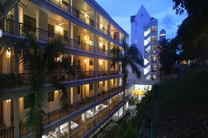 Paradise Lagoon Apartment photo 2