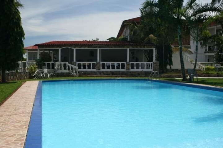 Top Hill Residence Kiriri photo 4