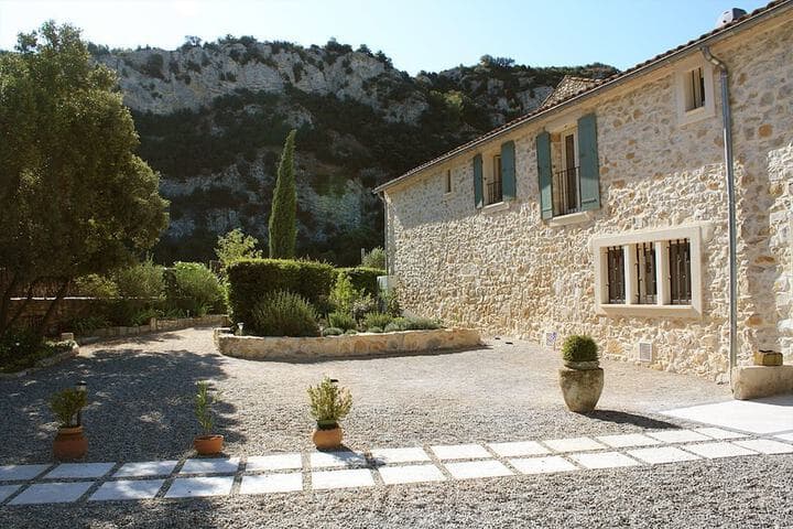 Entre Vigne et Garrigue photo 3