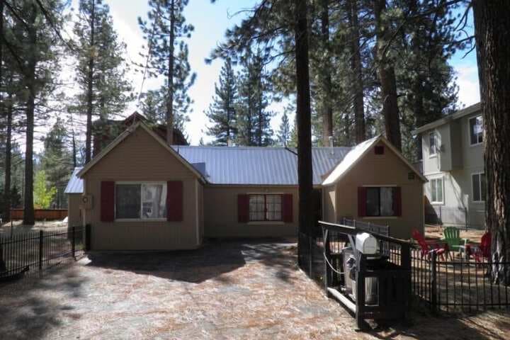 780 Merced Ave. photo 3
