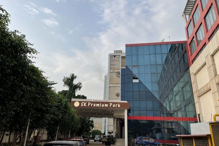 SK Premium Park at World Square Mall photo 1