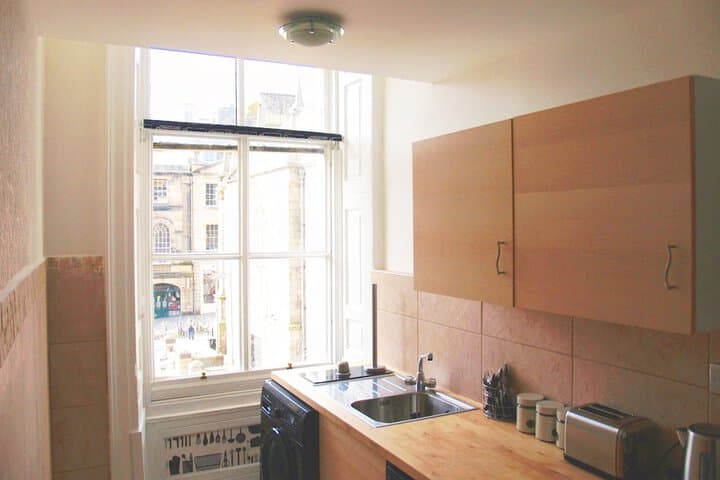 Niddry Street Apartments photo 5