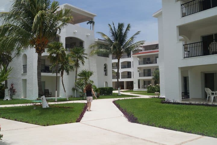 Beachscape Kin ha Villas & Suites photo 4