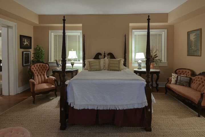 Choctaw Hall Bed&Breakfast photo 5