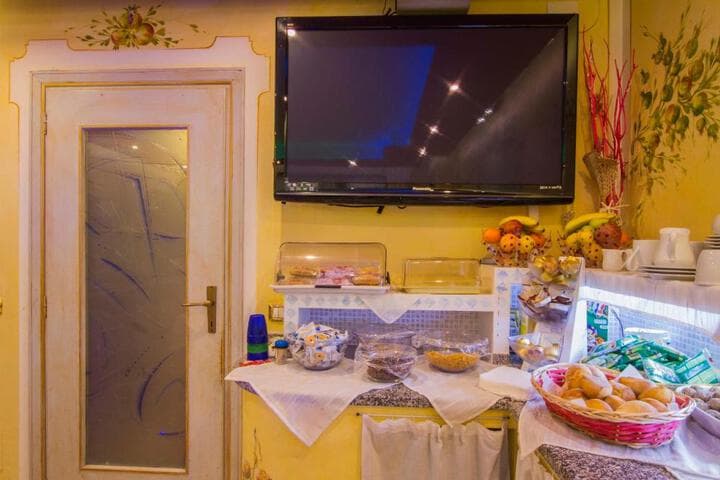 Elisart Guest House photo 3