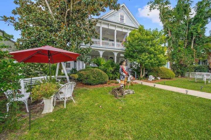 Goodbread House Bed & Breakfast Inn photo 2