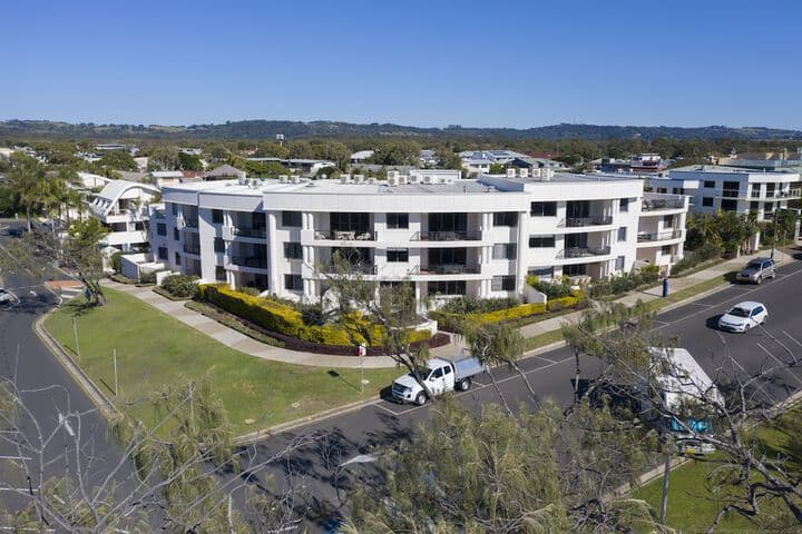 Bay Royal Apartments photo 2
