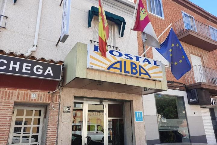 Hostal Alba photo 2