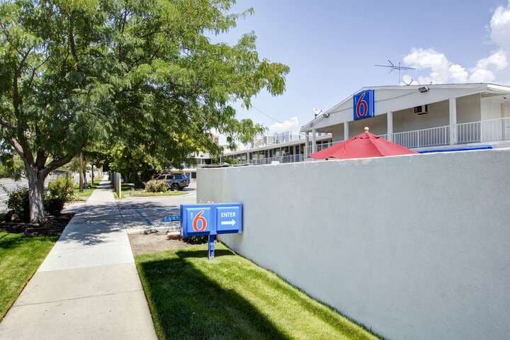 Motel 6 Salt Lake City UT Downtown photo 5