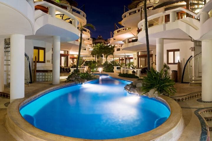 Playa Palms Beach Hotel photo 4