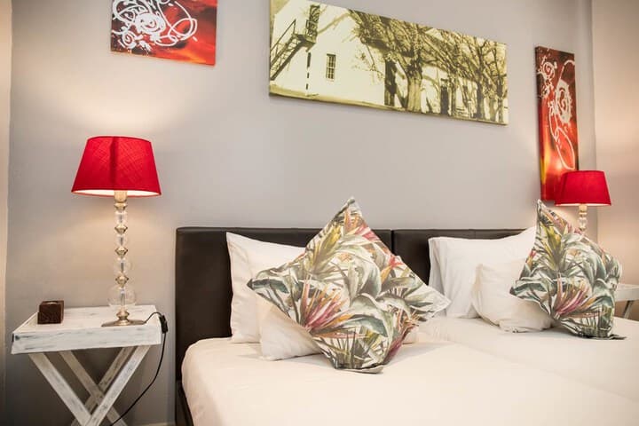 Four Oaks Guesthouse photo 5