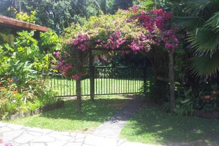 Waters Edge B&B photo 4