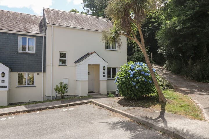 Bramble Cottage photo 2