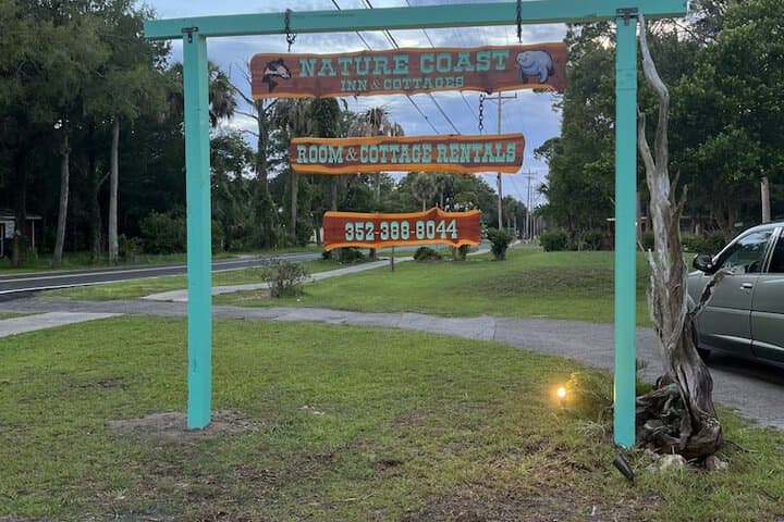 Yankeetown destination view