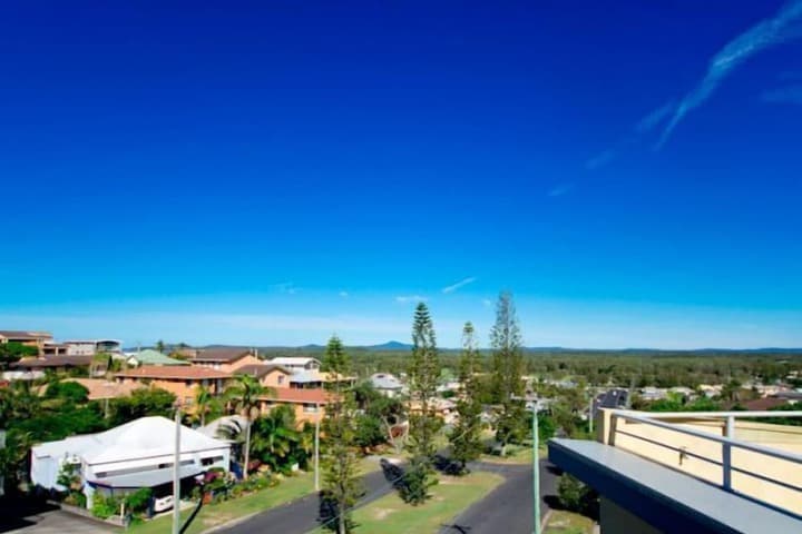 Seaspray Apartments photo 2