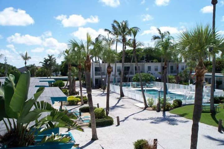 Sea Club I Beach Resort photo 5