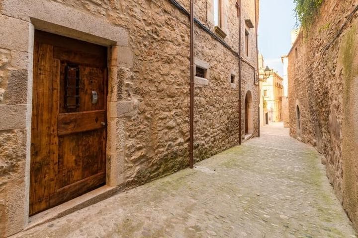 AS Palau dels Alemanys photo 2