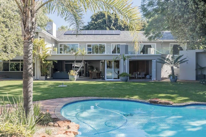 Bryanston destination view