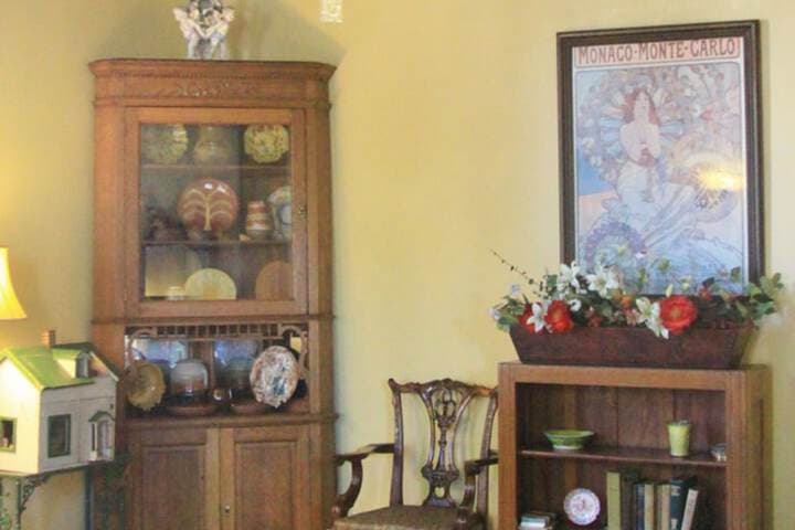 Inn at the Canal Bed & Breakfast photo 2