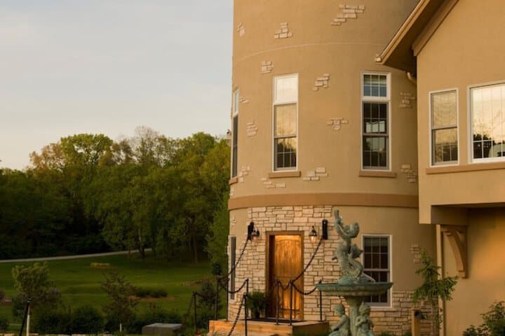 Goldmoor Inn photo 4