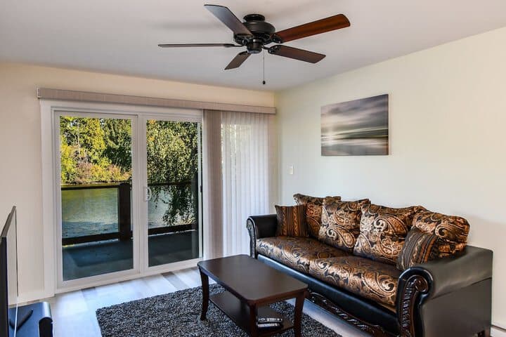 Chateau Riverside photo 5